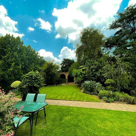 Amoris Guest House-Lynnwood Pretoria-Noord Buitenkant foto