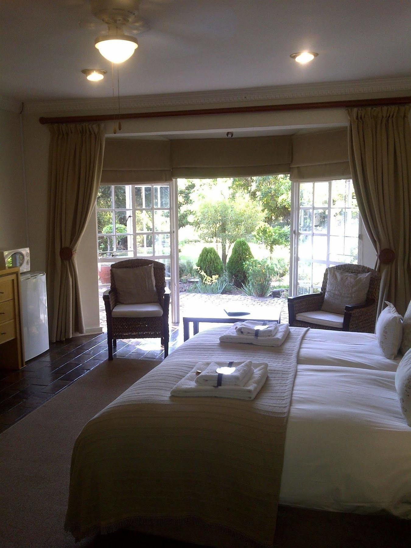 Amoris Guest House-Lynnwood Pretoria-Noord Buitenkant foto