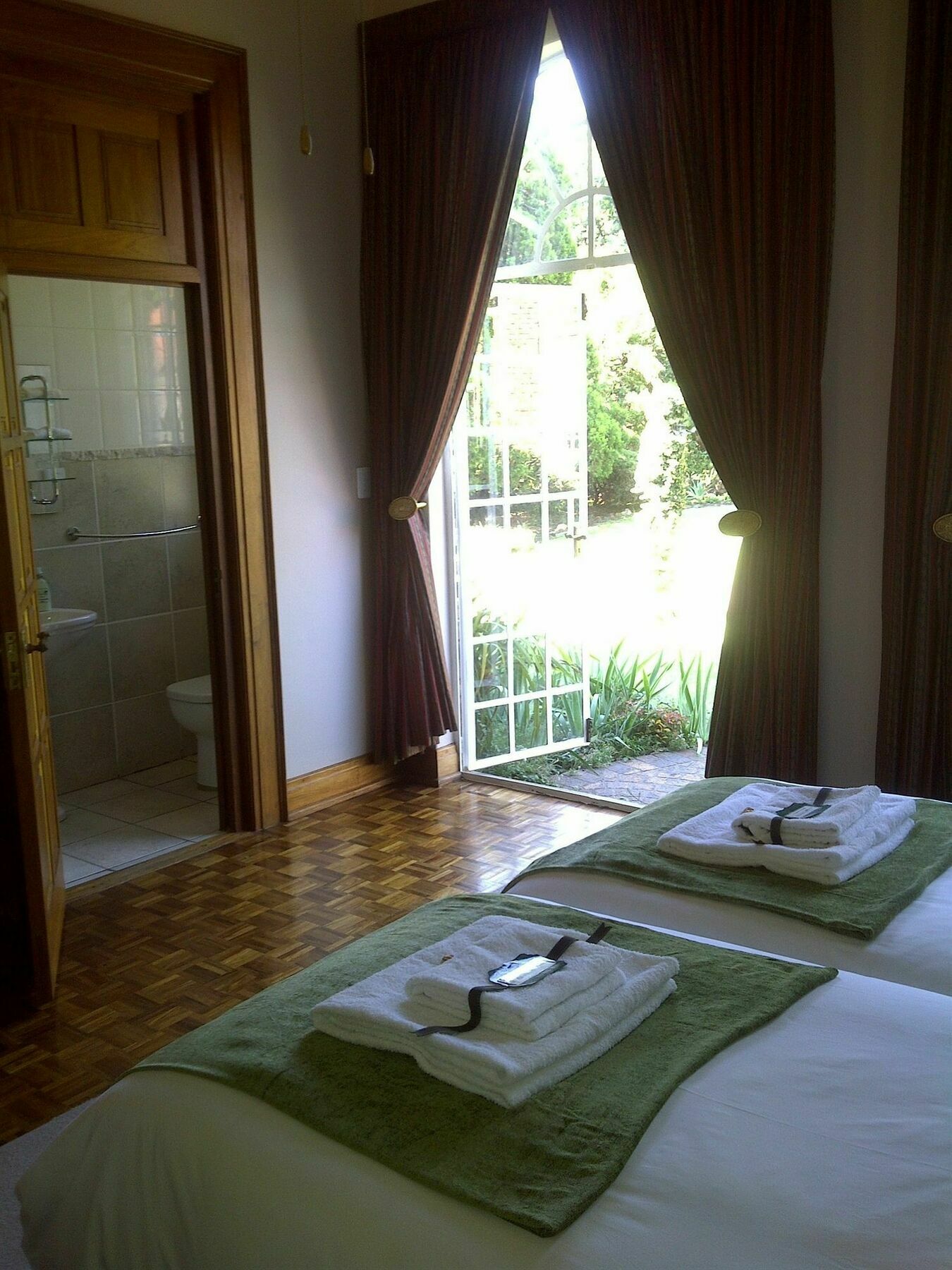 Amoris Guest House-Lynnwood Pretoria-Noord Buitenkant foto